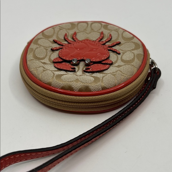 Coach Signature Coral Crab Appliqué Coin Purse Keyring Wristlet F60991 - Picture 14 of 16